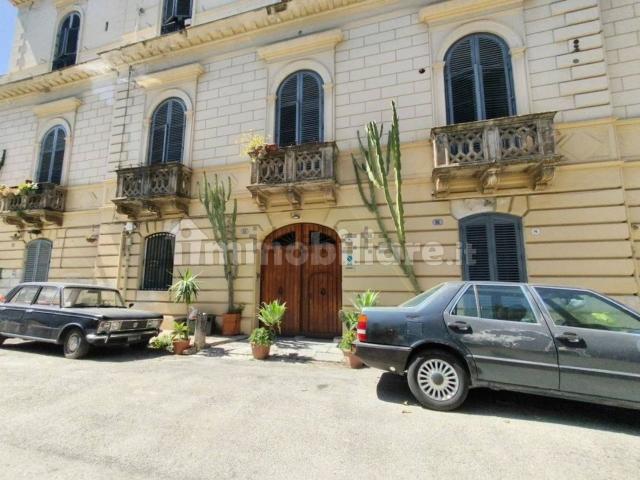 Appartamento in vendita di 45 m² in Via Dante