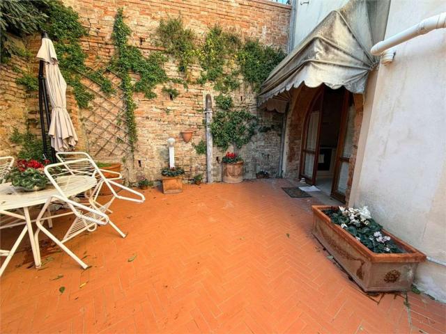 Appartamento in vendita di 45 m² in Via di Mezzo