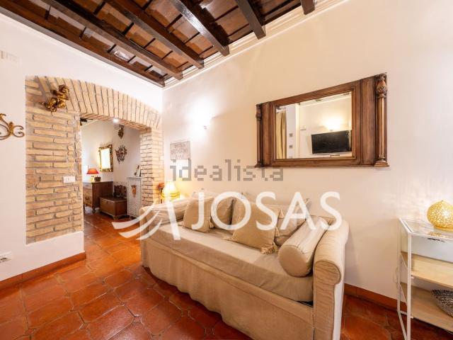 Appartamento in vendita di 45 m² in Via di San Basilio