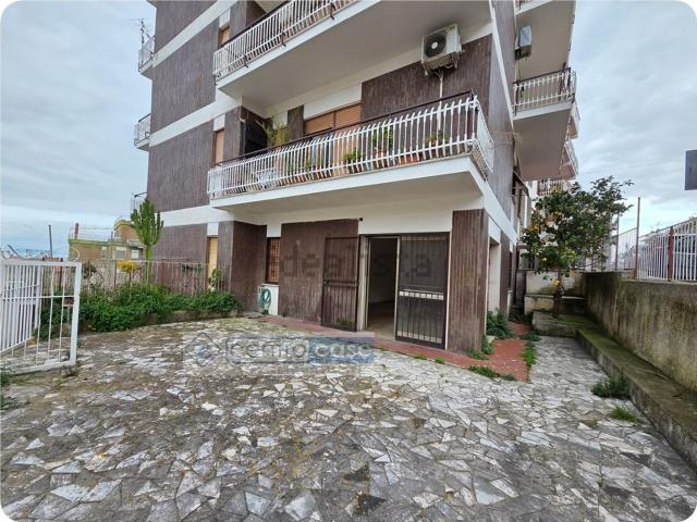 Appartamento in vendita di 45 m² in Via Europa, 54