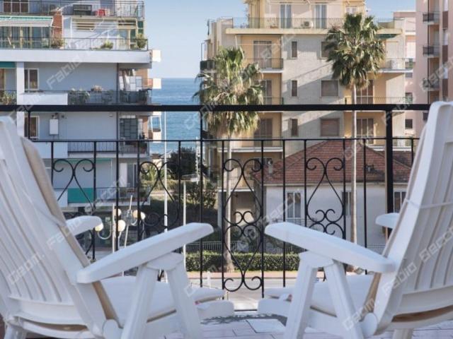 Appartamento in vendita di 45 m² in Via Giosuè Carducci, 9