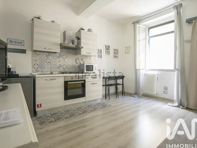 Appartamento in vendita di 45 m² in Via Lomellini, 4