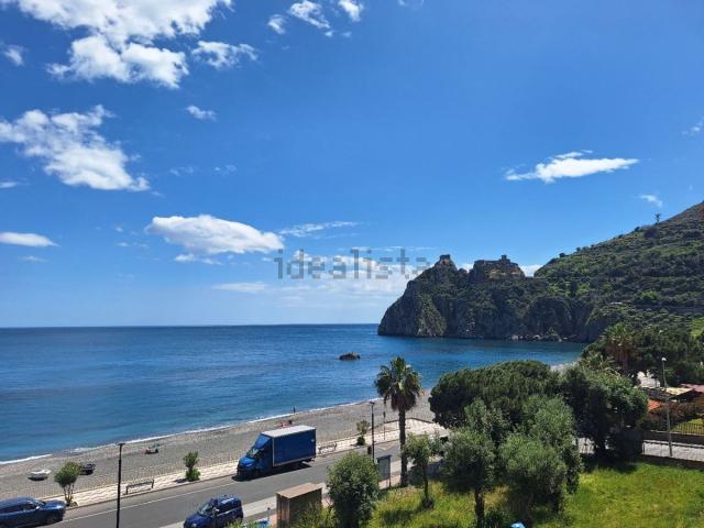 Appartamento in vendita di 45 m² in Via Lungomare