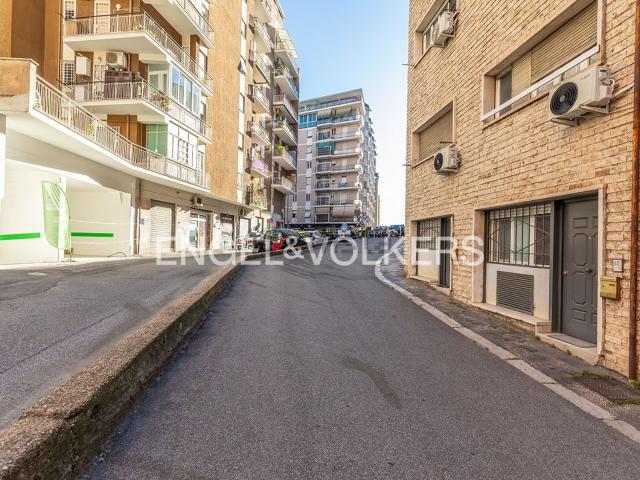 Appartamento in vendita di 45 m² in Via Renzo Rossi