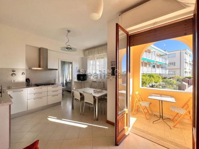 Appartamento in vendita di 45 m² in Via Roccasterone