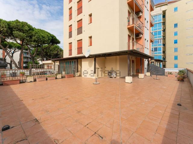 Appartamento in vendita di 45 m² in Viale Giovanni Pascoli, 42