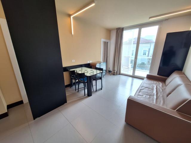 Appartamento in vendita di 45 m² in Viale Porto Palos, 3