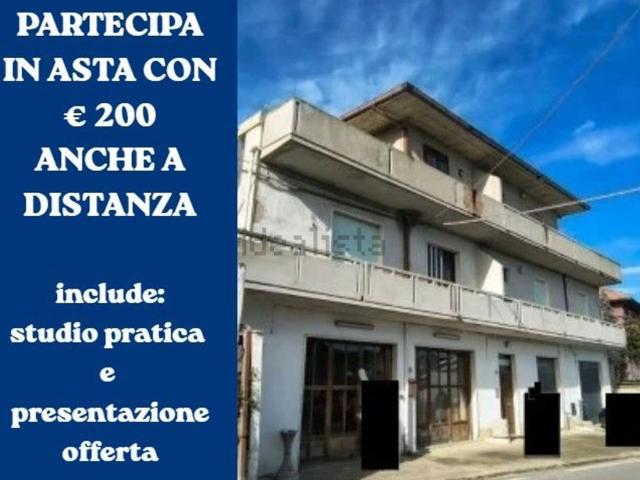 Appartamento in vendita di 460 m² in Via Cavatassi, 31