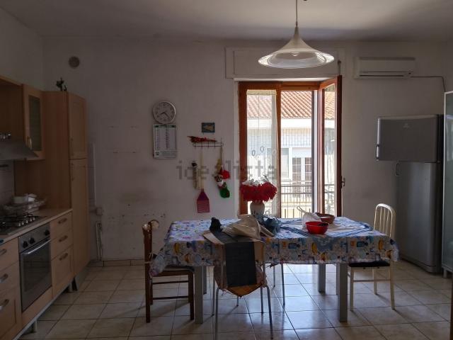 Appartamento in vendita di 460 m² in Via Enrico Berlinguer, 1