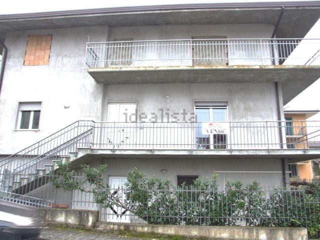Appartamento in vendita di 460 m² in Via Francesco DE SANCTIS