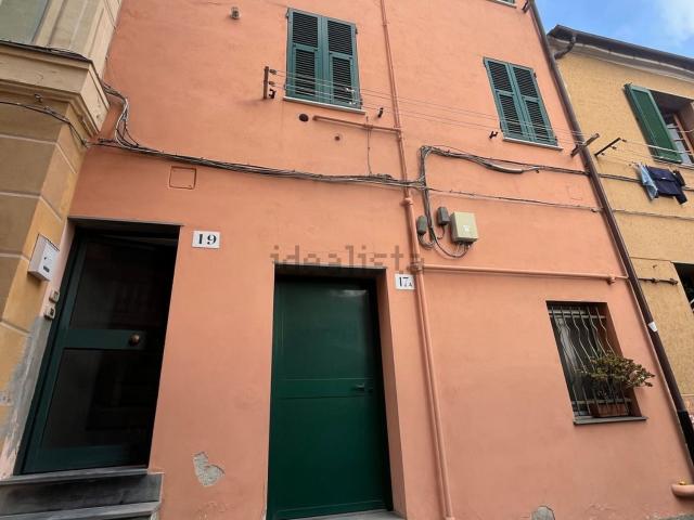 Appartamento in vendita di 46 m² in Vico Leopoldo Bignone, 19