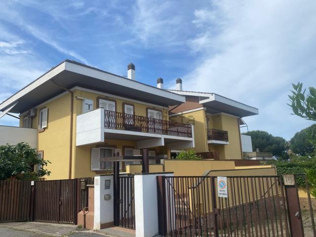 Appartamento in vendita di 46 m² in Via Vulci, 13