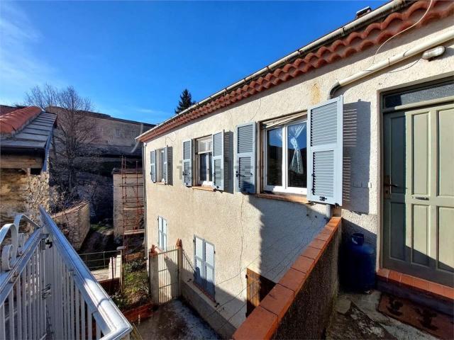 Appartamento in vendita di 46 m² in Via Castello, 3