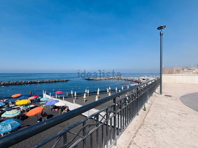Appartamento in vendita di 46 m² in Via Litoranea, 42