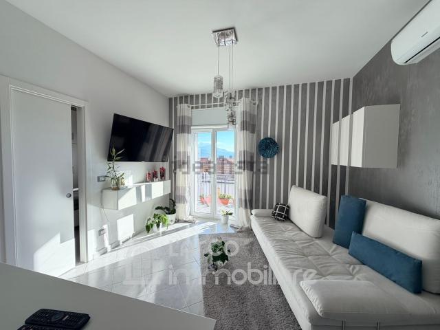 Appartamento in vendita di 46 m² in Viale Michelangelo, 37