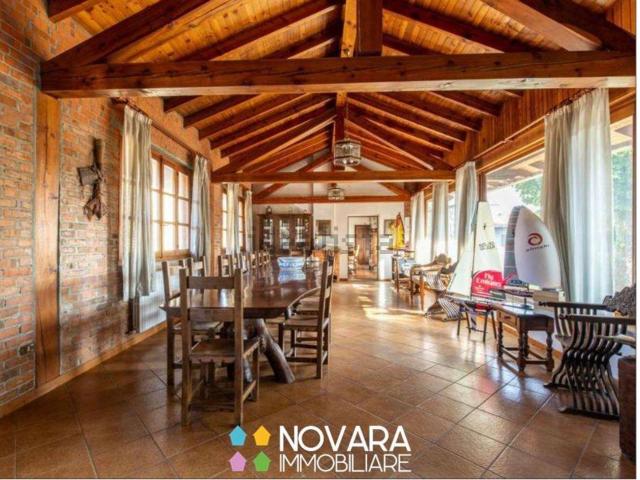 Appartamento in vendita di 474 m² in Via G. Matteotti, 11