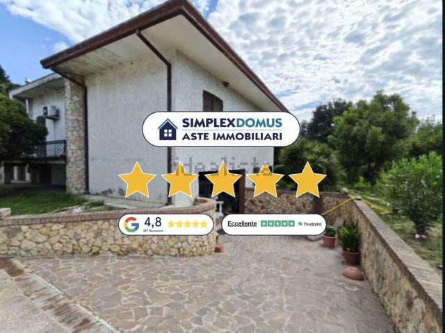 Appartamento in vendita di 475 m² in Via Badia
