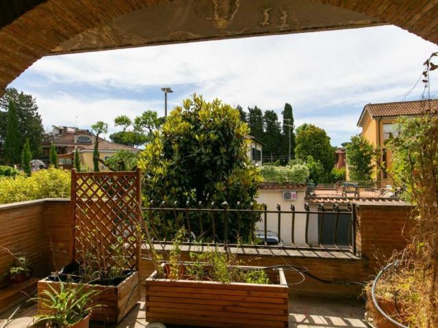 Appartamento in vendita di 475 m² in Via Grassano