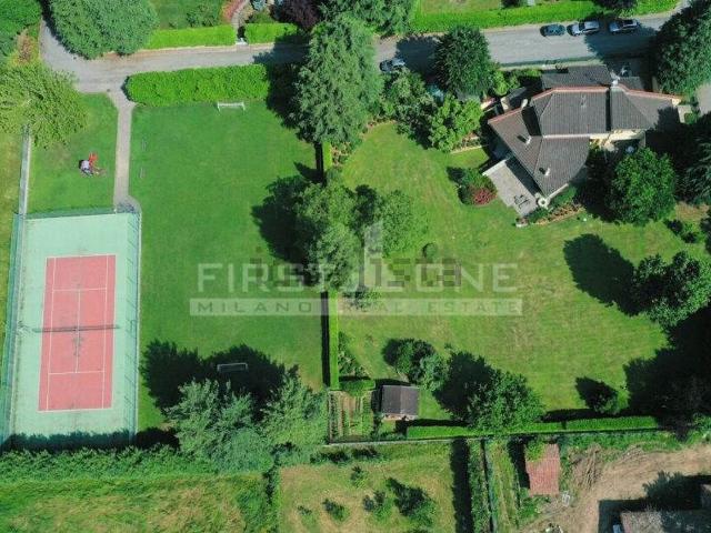 Appartamento in vendita di 480 m² in Via Roma, 104
