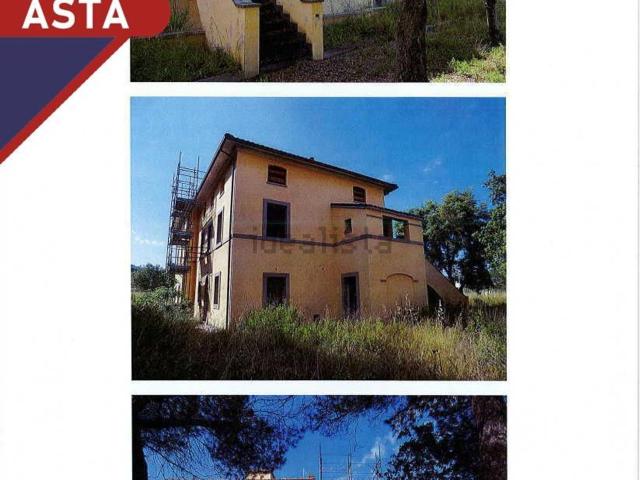 Appartamento in vendita di 487 m² in Località Ossaia, 1