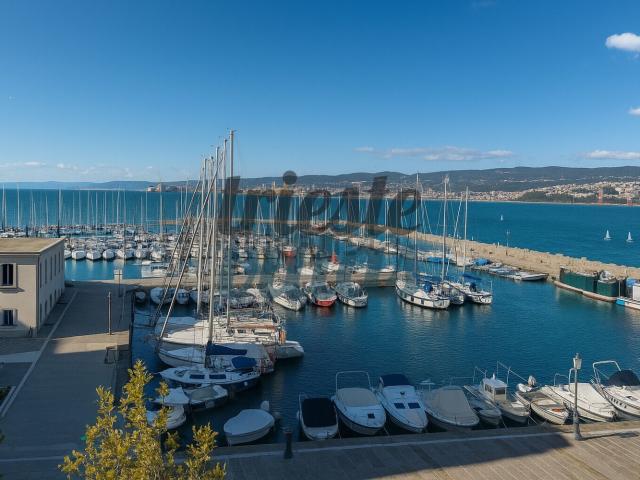 Appartamento in vendita di 48 m² in Largo Nazario Sauro, 76