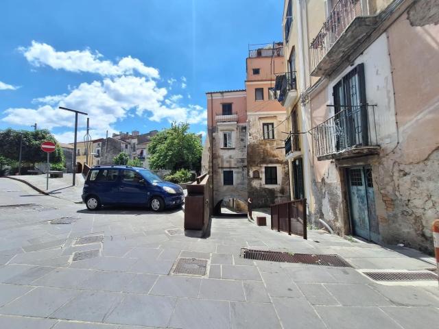 Appartamento in vendita di 48 m² in Piazza bassi