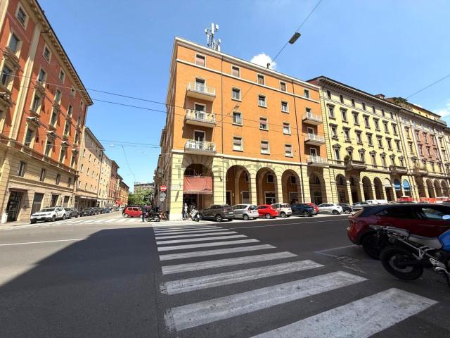 Appartamento in vendita di 48 m² in Piazza dei Martiri 1943 1945