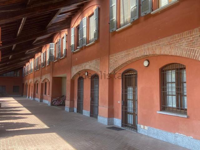 Appartamento in vendita di 48 m² in Via Abbiategrasso