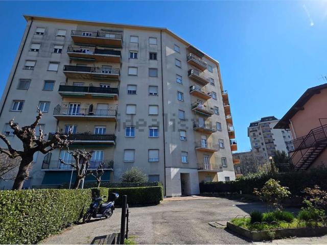 Appartamento in vendita di 48 m² in Via Camponuovo, 60