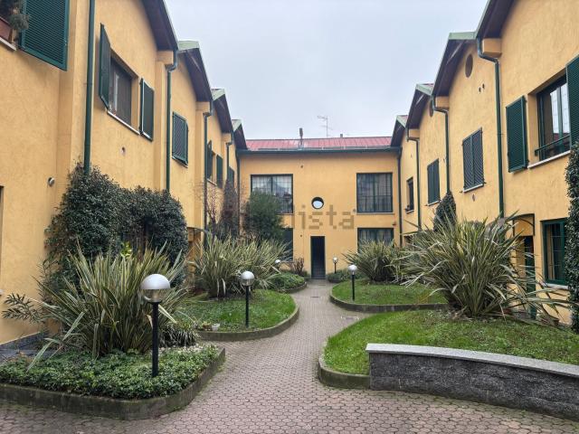 Appartamento in vendita di 48 m² in Via Giuseppe Candiani, 23