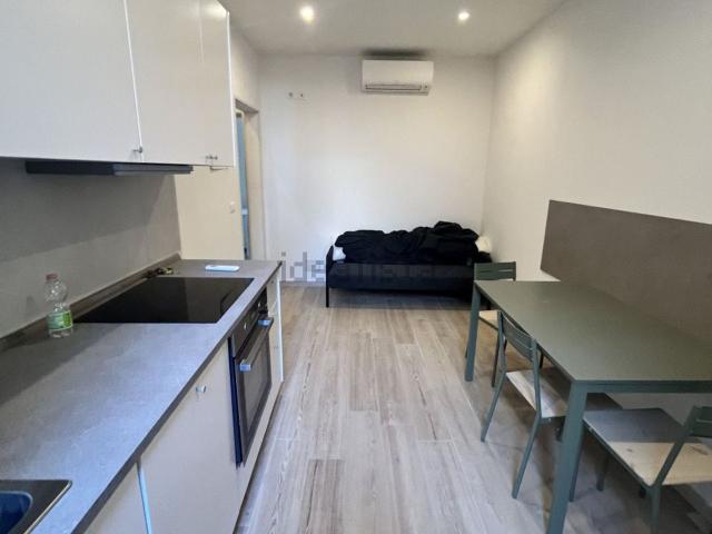 Appartamento in vendita di 48 m² in Via Massenzio Masia