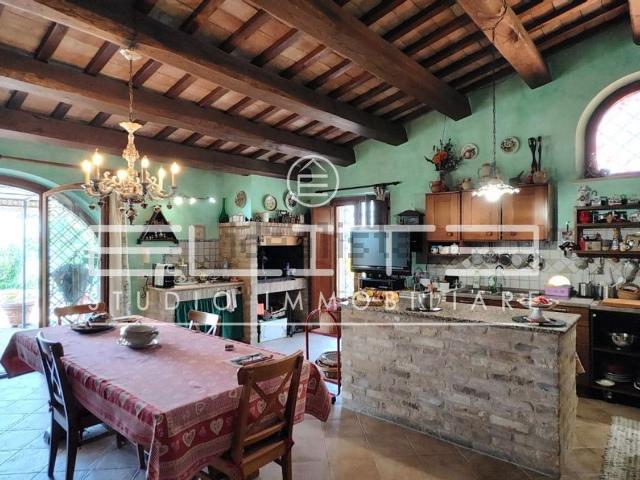 Appartamento in vendita di 490 m²