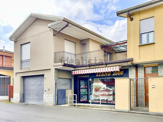 Appartamento in vendita di 490 m² in Via Maria Montessori, 2