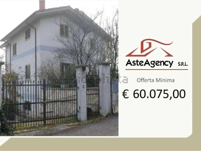 Appartamento in vendita di 494 m² in Via San Pio