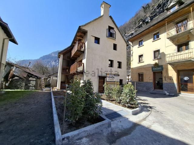 Appartamento in vendita di 49 m² in Frazione San Rocco, 32