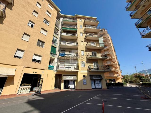 Appartamento in vendita di 49 m² in Lungomare di Levante, 209