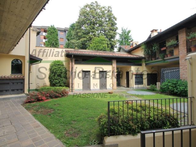 Appartamento in vendita di 49 m² in Via Claudio Cesana
