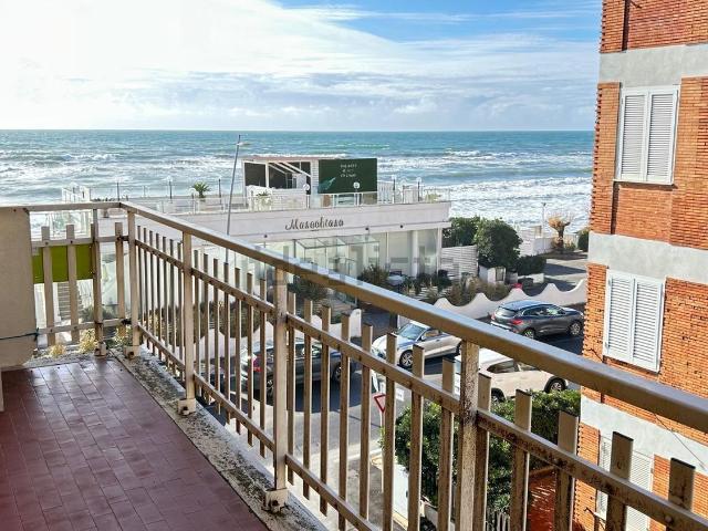 Appartamento in vendita di 53 m² in Strada Lungomare, 2511