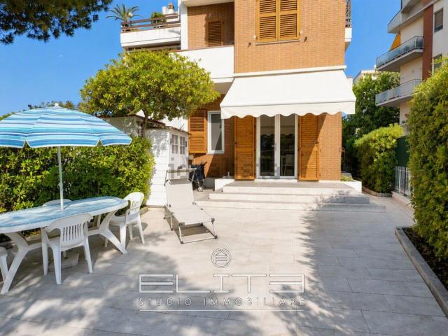 Appartamento in vendita di 53 m² in Via Ancona, 14