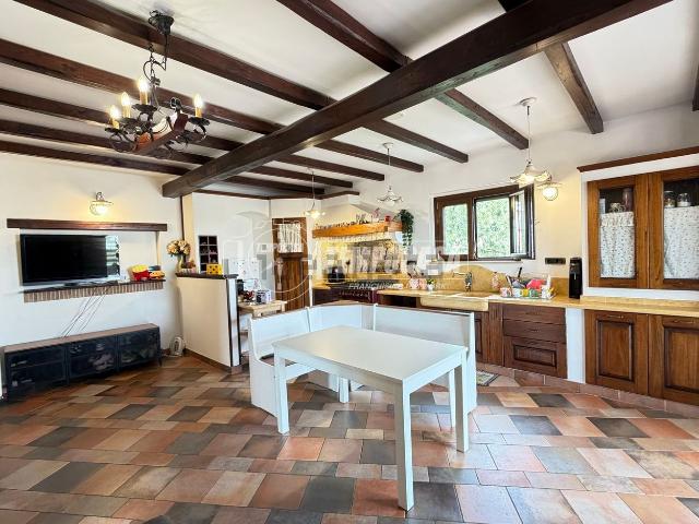 Appartamento in vendita di 53 m² in Via Bregnano, 40