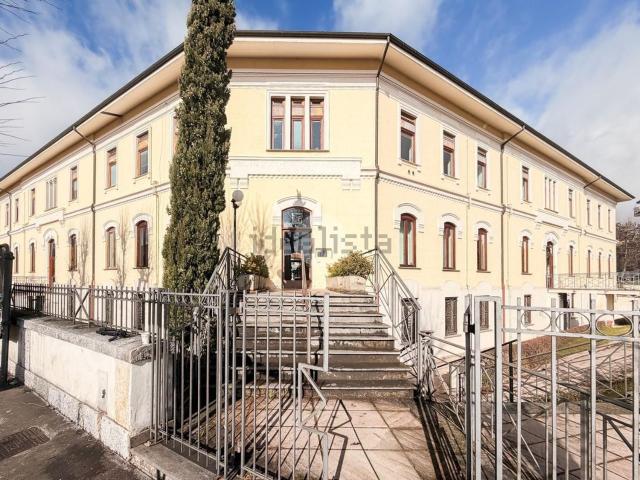 Appartamento in vendita di 53 m² in Via Cesare Battisti, 101