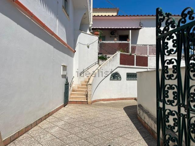Appartamento in vendita di 53 m² in Via di Valle Schioia, 296
