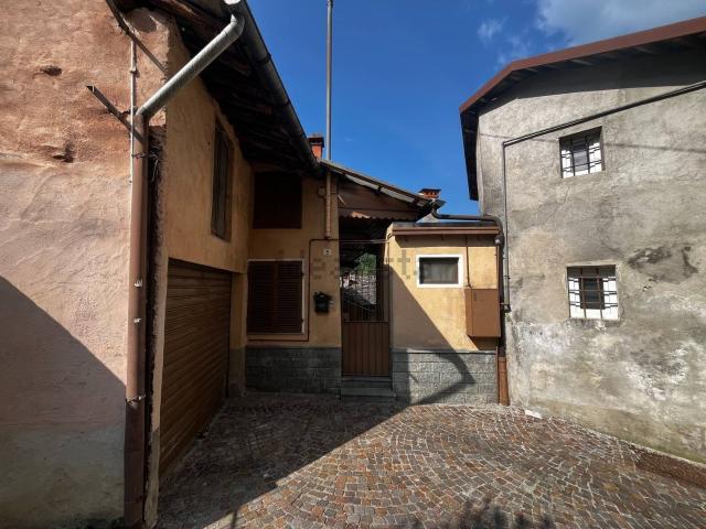 Appartamento in vendita di 53 m² in Via San Pellico
