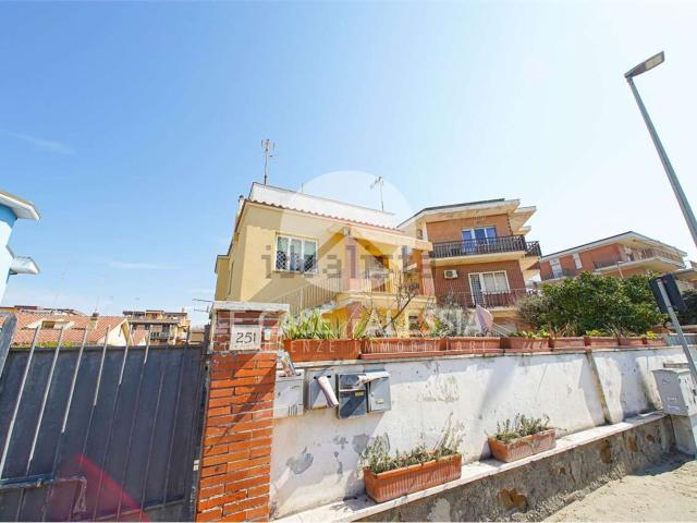 Appartamento in vendita di 50 m² in Lungomare delle Meduse, 251