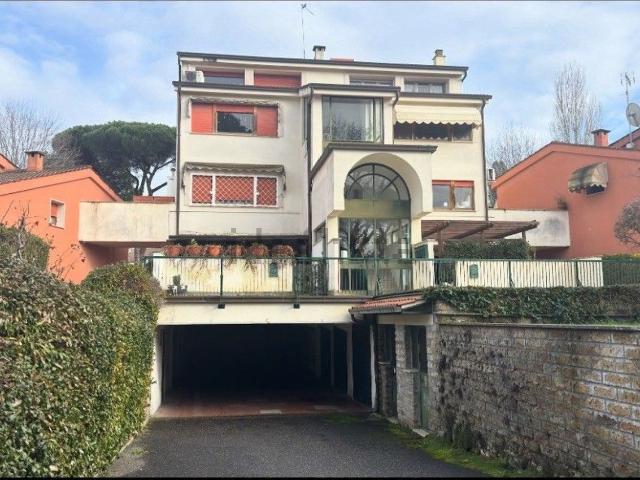 Appartamento in vendita di 50 m² in Largo Olgiata, 15