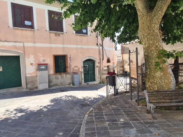 Appartamento in vendita di 50 m² in Largo Giovanni Leone, 3