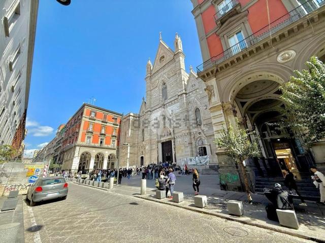 Appartamento in vendita di 50 m² in Largo Proprio D&apos Avellino, 15