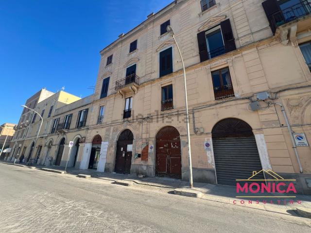 Appartamento in vendita di 50 m² in Piazza Vittorio Emanuele, 30