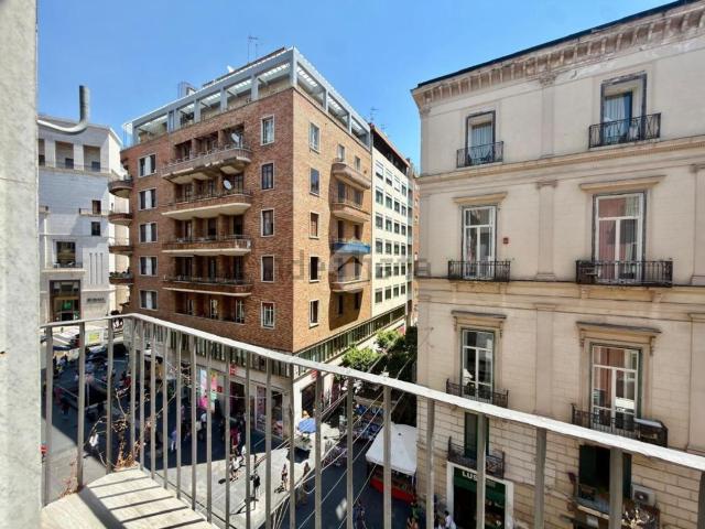 Appartamento in vendita di 50 m² in Via Toledo, 2