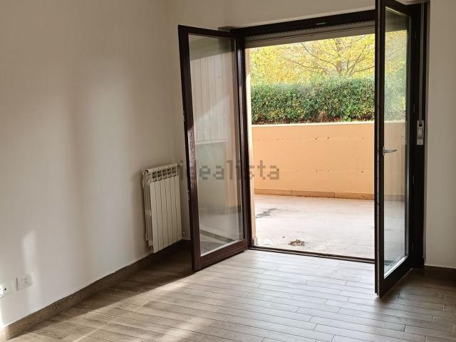 Appartamento in vendita di 50 m² in Via Vittorio Caprioli, 205